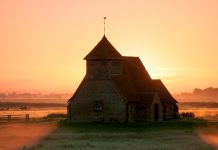 The Church of England | Anglicanism between Rome and Geneva