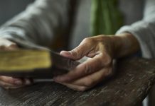 There are hidden gospels that expose religious manipulation. True or false? hidden gospels