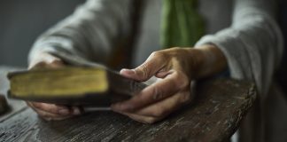 There are hidden gospels that expose religious manipulation. True or false? hidden gospels