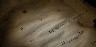 Sunday is the seventh day of the week. True or false? seventh day of the week