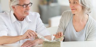 My money versus our money | How to manage finances as a couple couples’ money management