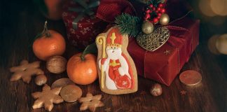 The first Christmas gift-giver saint nicholas