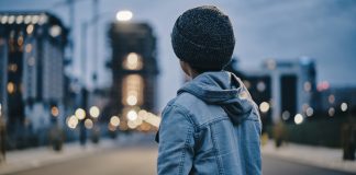 From martyr to student, or how to be a superficial viewer From martyr to student, or how to be a superficial viewer