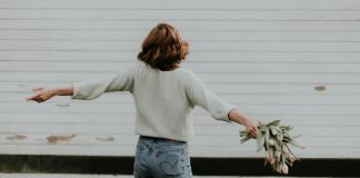 Colour you happy Colour your Happy