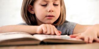 Methods to motivate a child to draw closer to the Bible  Methods to motivate a child to draw closer to the Bible