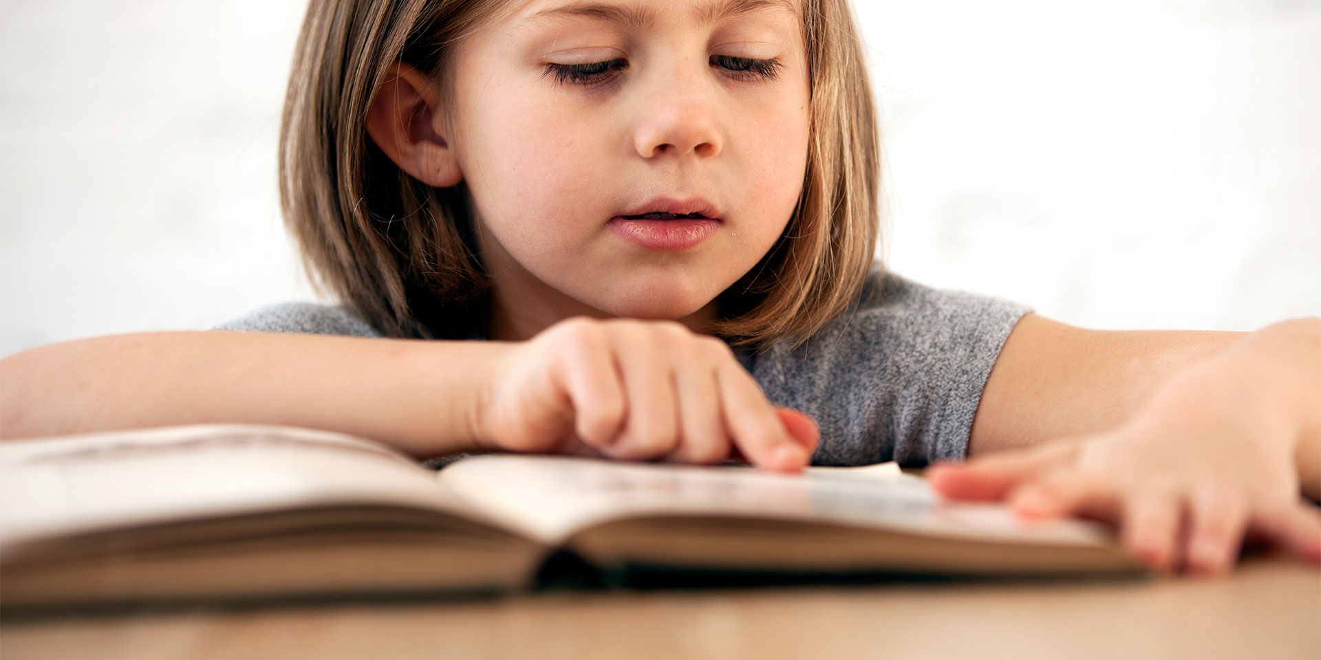 Methods to motivate a child to draw closer to the Bible 