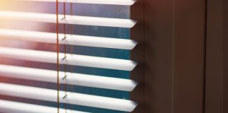 “If the paper screen is closed, it means I’ve died”