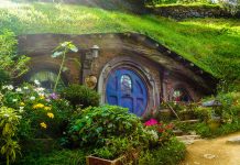 Conspiracy: from Lord of the Rings to the era of fake news Conspiracy: from Lord of the Rings to the era of fake news