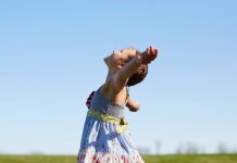 How to raise confident children How to raise confident children