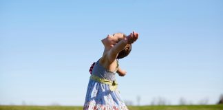 How to raise confident children How to raise confident children